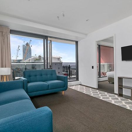 2 Bedroom Apt W/ Private Balcony + Netflix Near Spark! Auckland Exterior photo