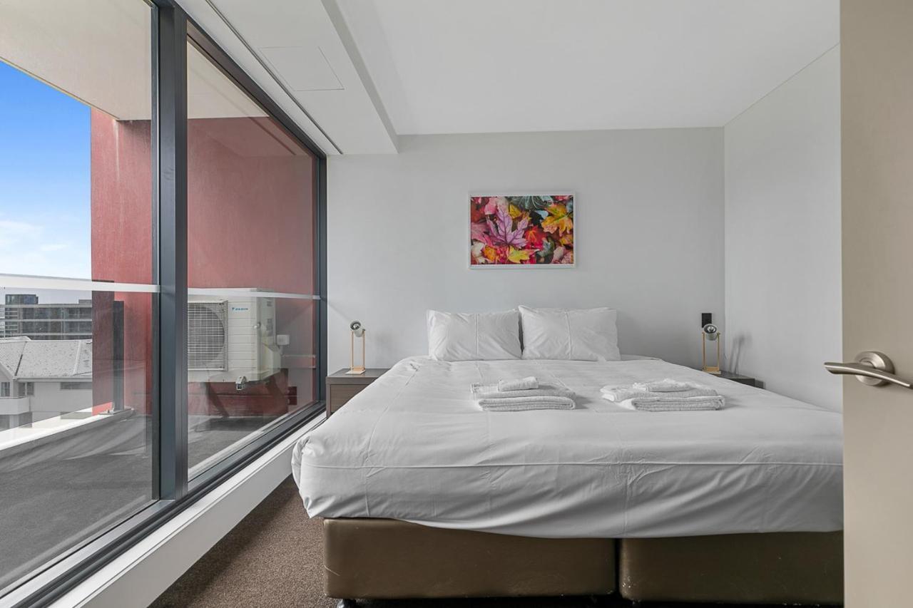 2 Bedroom Apt W/ Private Balcony + Netflix Near Spark! Auckland Exterior photo