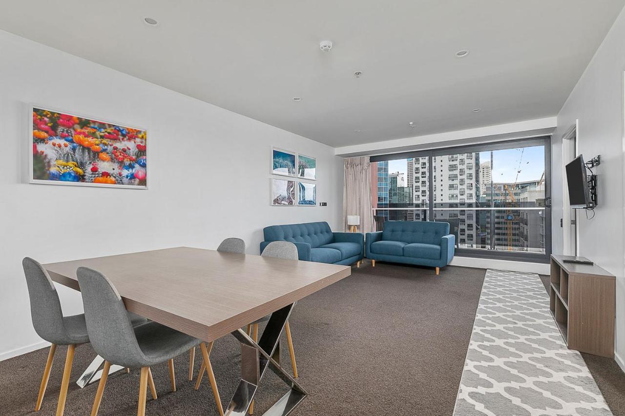2 Bedroom Apt W/ Private Balcony + Netflix Near Spark! Auckland Exterior photo